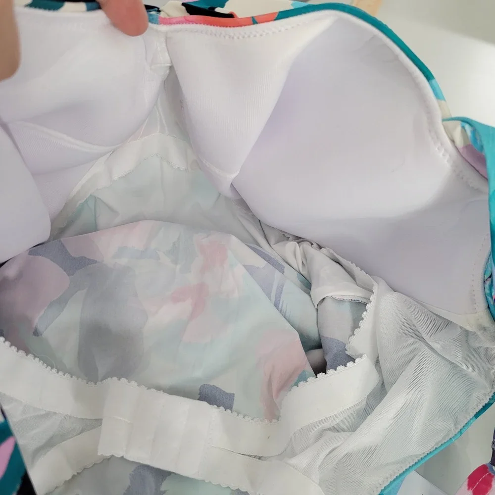 Profile by Gottex Holi Abstract Floral Print Criss Cross Tankini Swim Top 22W - Picture 8 of 8